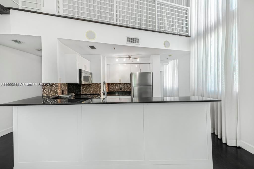THE ALLIAGE CONDO - Residential Lease