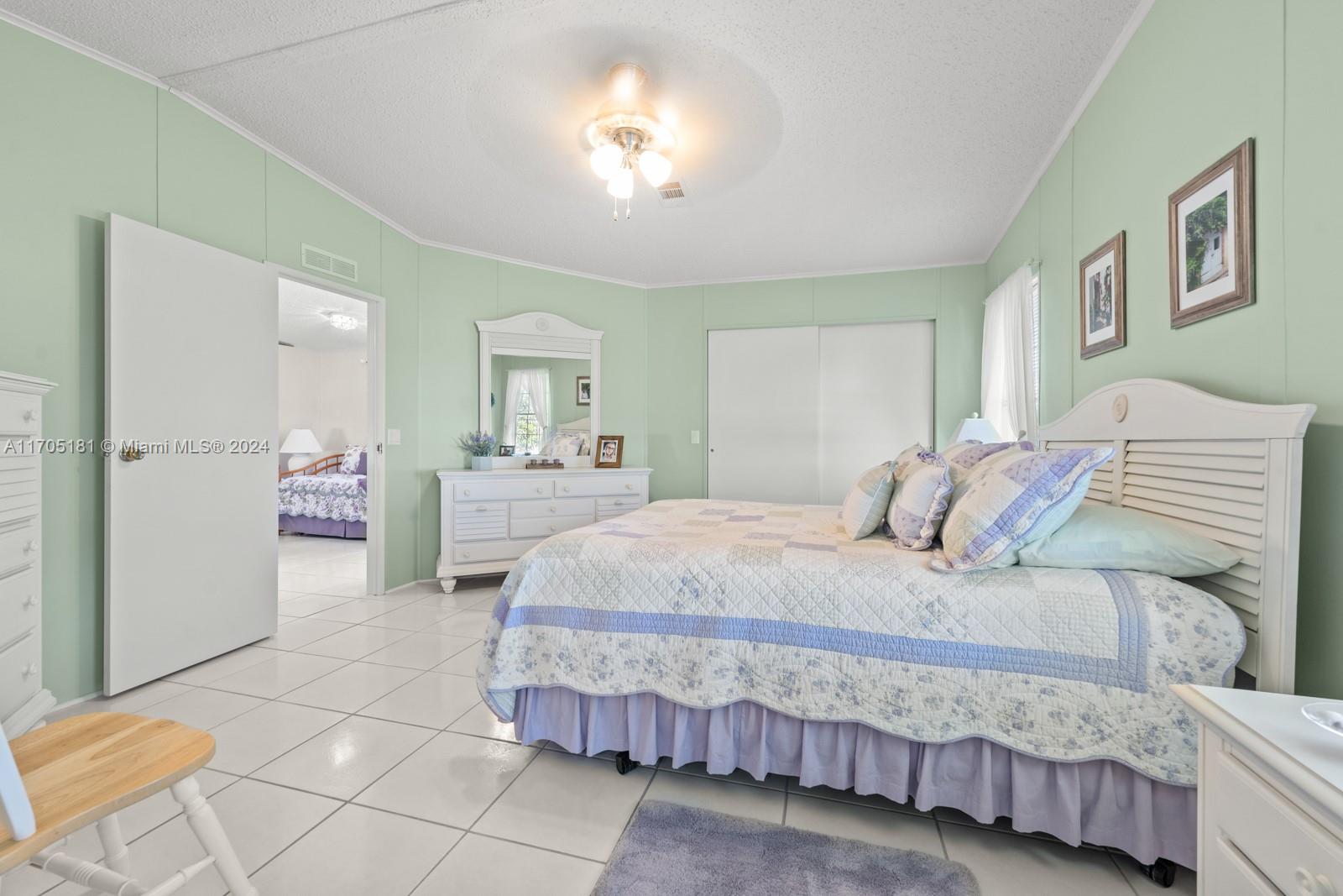 GATEWAY WEST CONDO - Residential