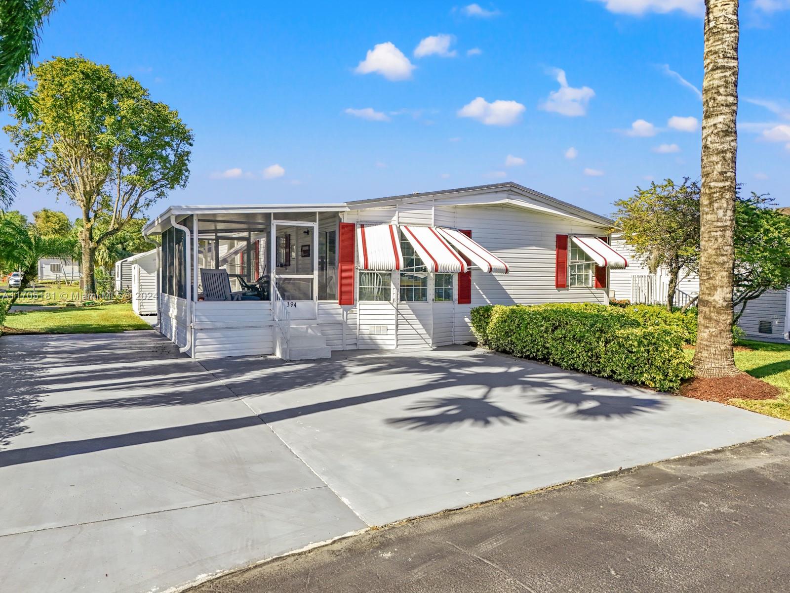 Stunning 2-bedroom, 2-bathroom manufactured home located on the largest single lot in Gateway West, a 55 and older community where residents own the land and enjoy low HOA fees. Additionally, there is a boat/RV storage area available for a low yearly rate if desired. 
This unit boasts a split bedroom floor plan, spacious living and dining room, eat-in kitchen, full-size laundry, raised concrete screened room, ample parking, and a shed. The home is in impeccable condition and all furnishings are included in the sale.
Don't miss out on this opportunity to own a beautiful home in a desirable community with great amenities. Contact us today for more information or to schedule a viewing.