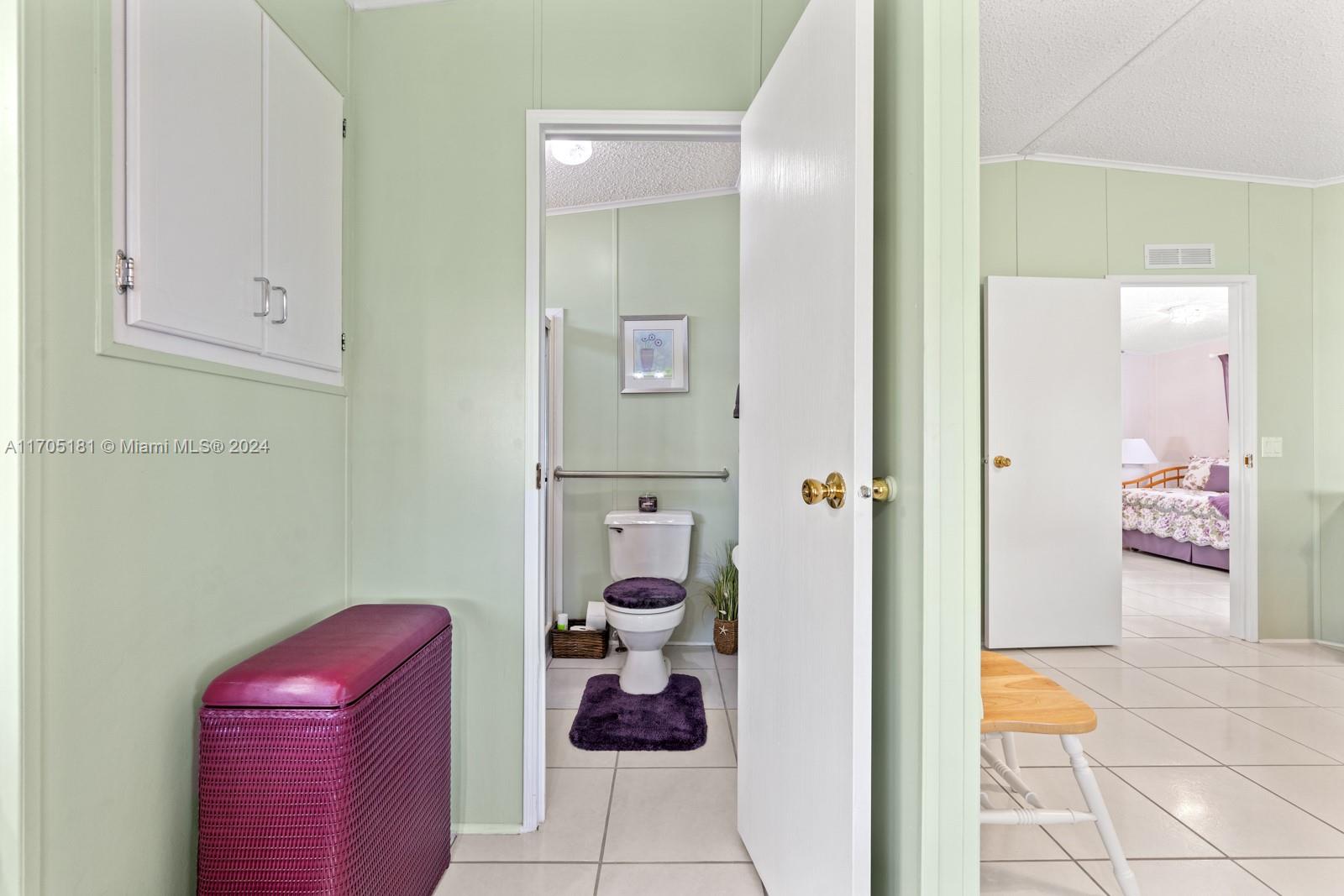 GATEWAY WEST CONDO - Residential