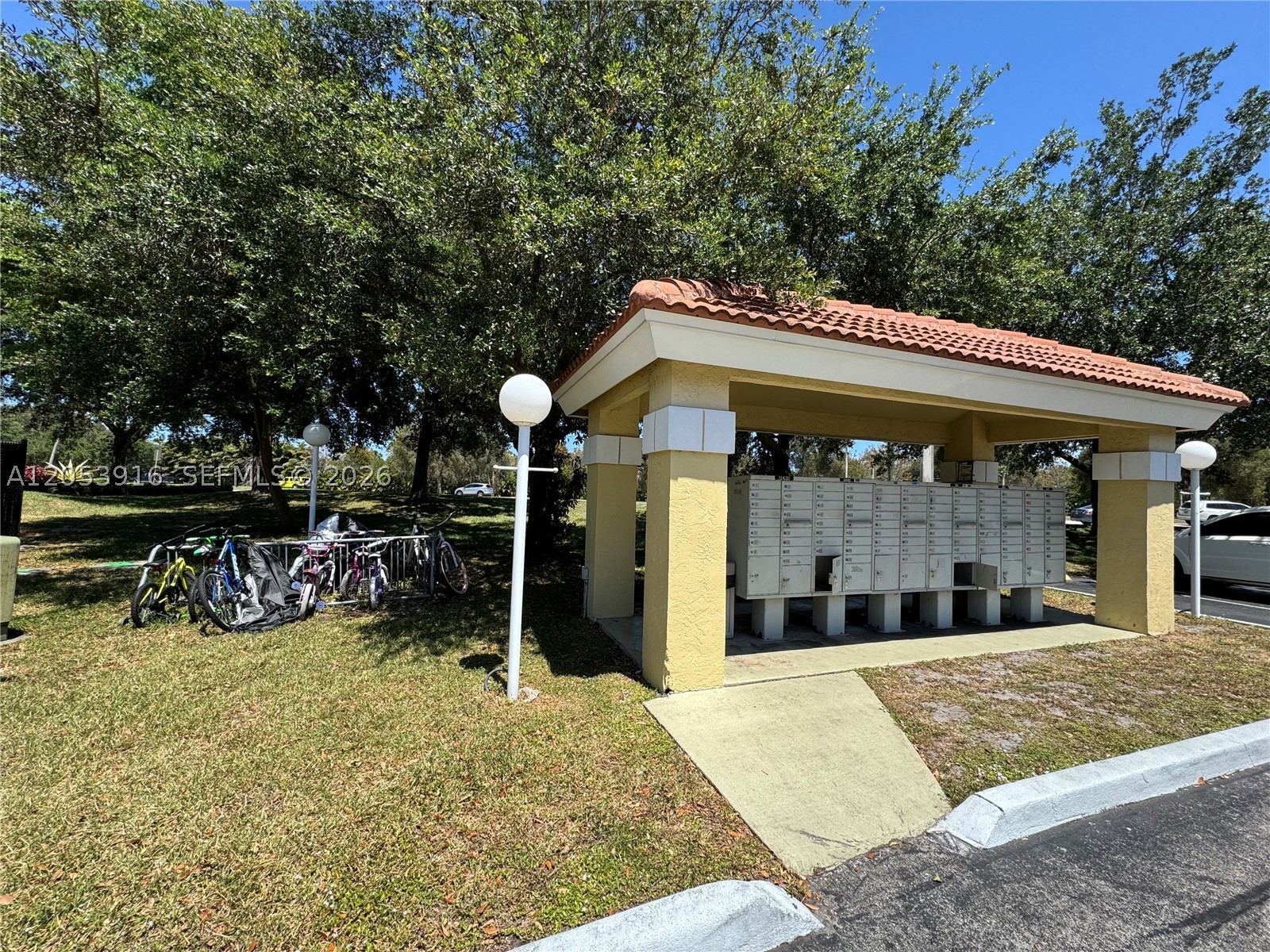ISLES AT LAGO MAR CONDO - Residential Lease