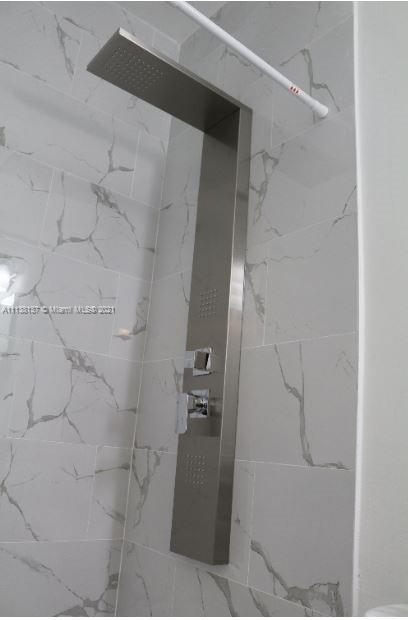 VITTORIA GARDENS - Residential Lease
