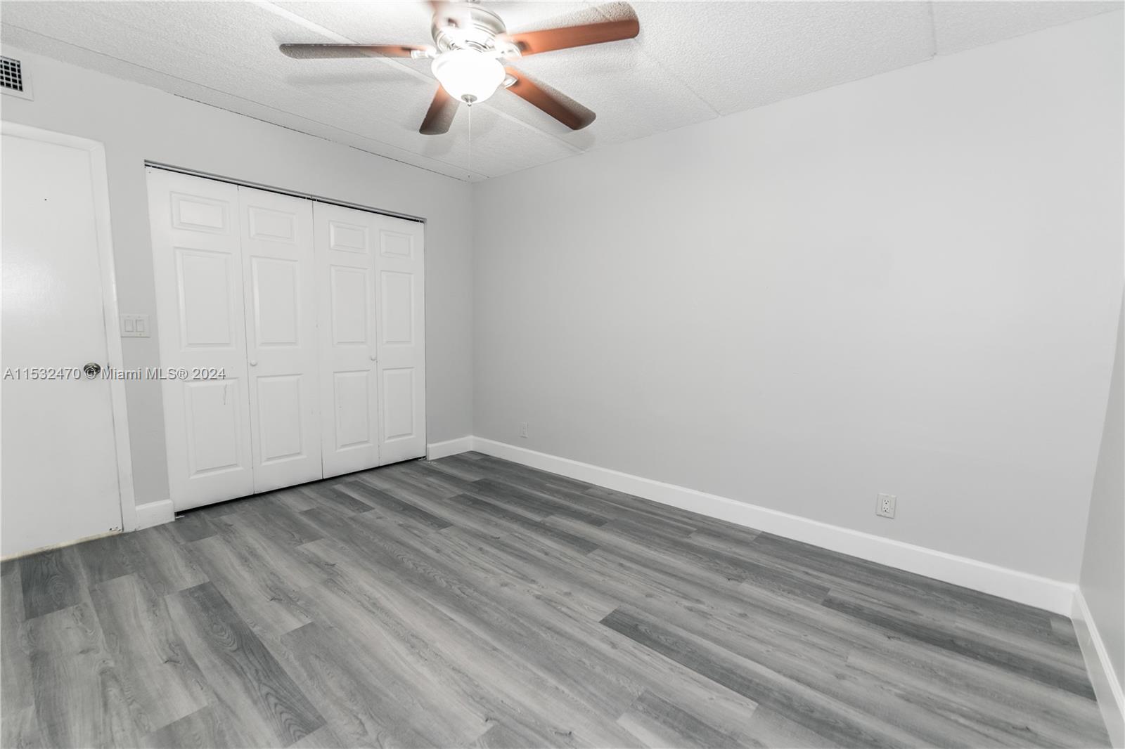 VILLAGE GREEN 4 CONDO - Residential Lease