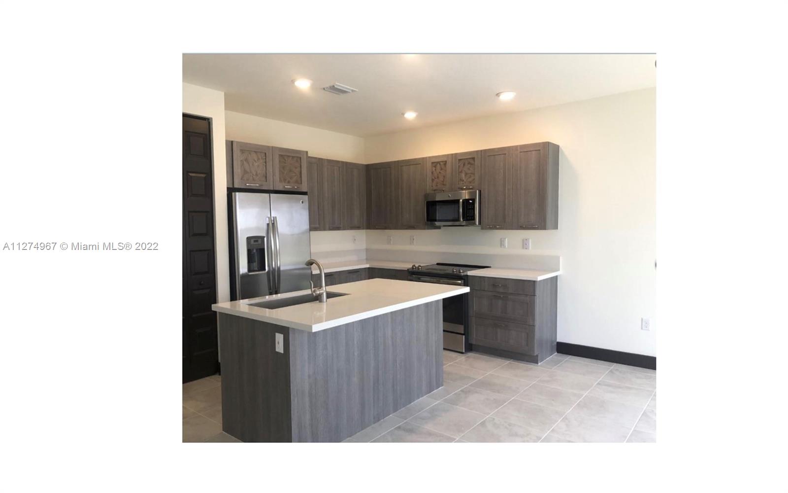 DUNNWOODY LAKE - Residential Lease