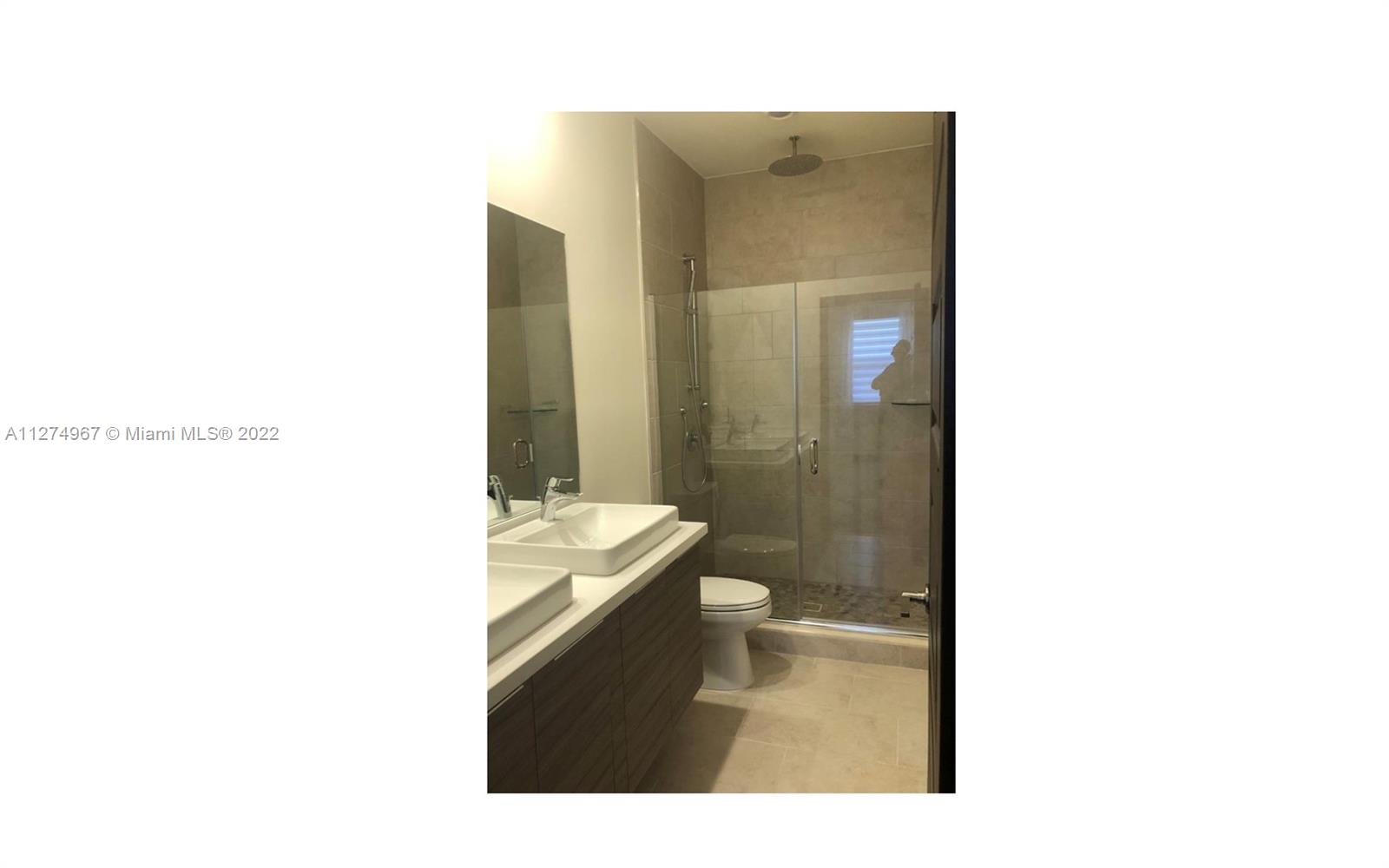DUNNWOODY LAKE - Residential Lease