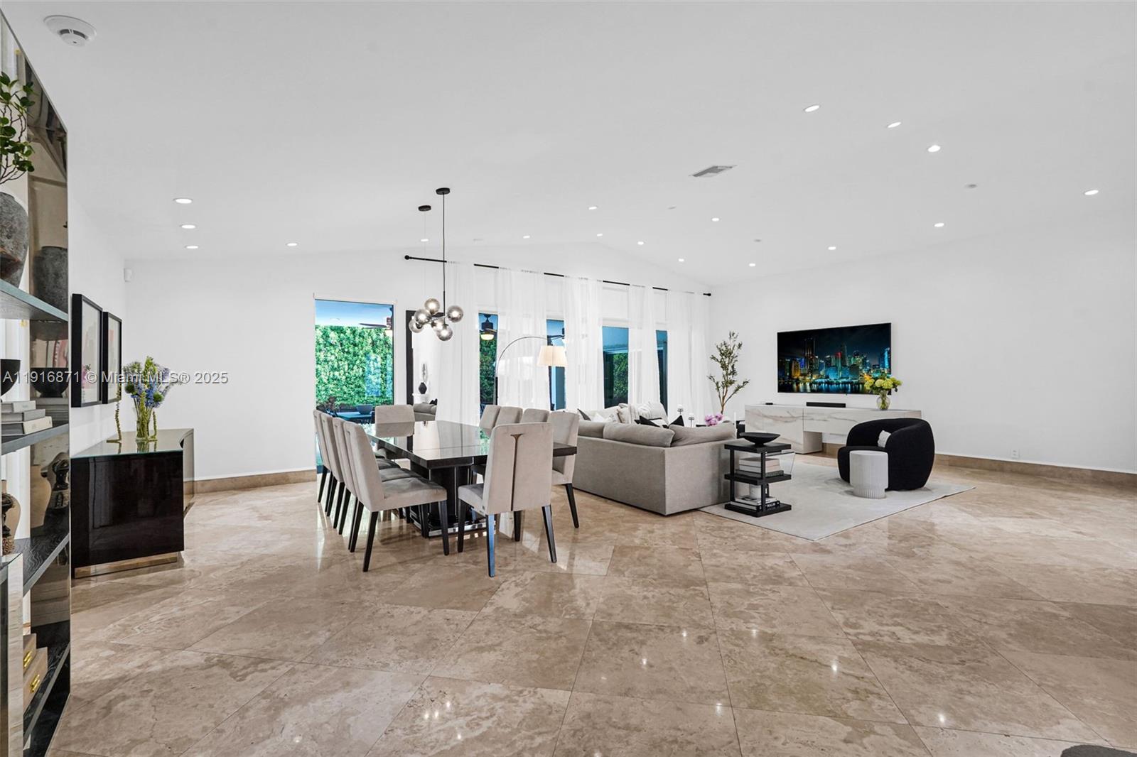 BAL HARBOUR RES SEC - Residential