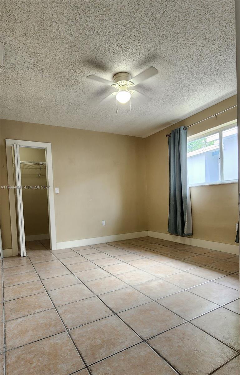 HIALEAH 13TH ADDN AMD PL - Residential