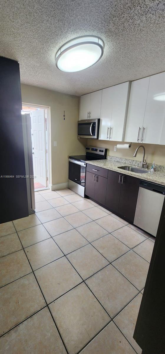 HIALEAH 13TH ADDN AMD PL - Residential