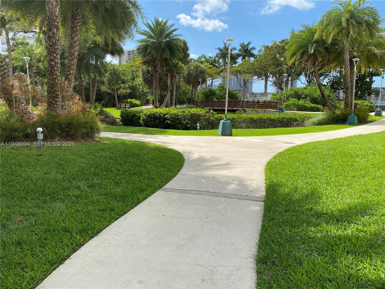 ADMIRALS PORT CONDO WEST - Residential