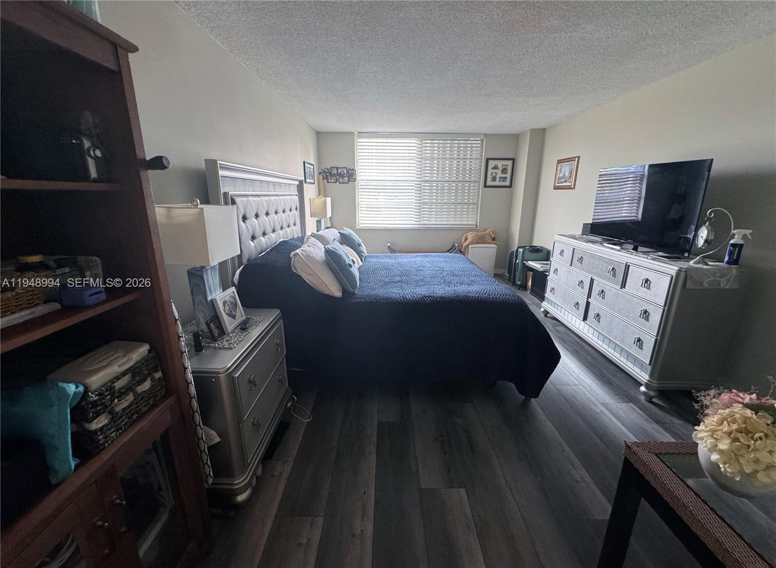 ADMIRALS PORT CONDO WEST - Residential
