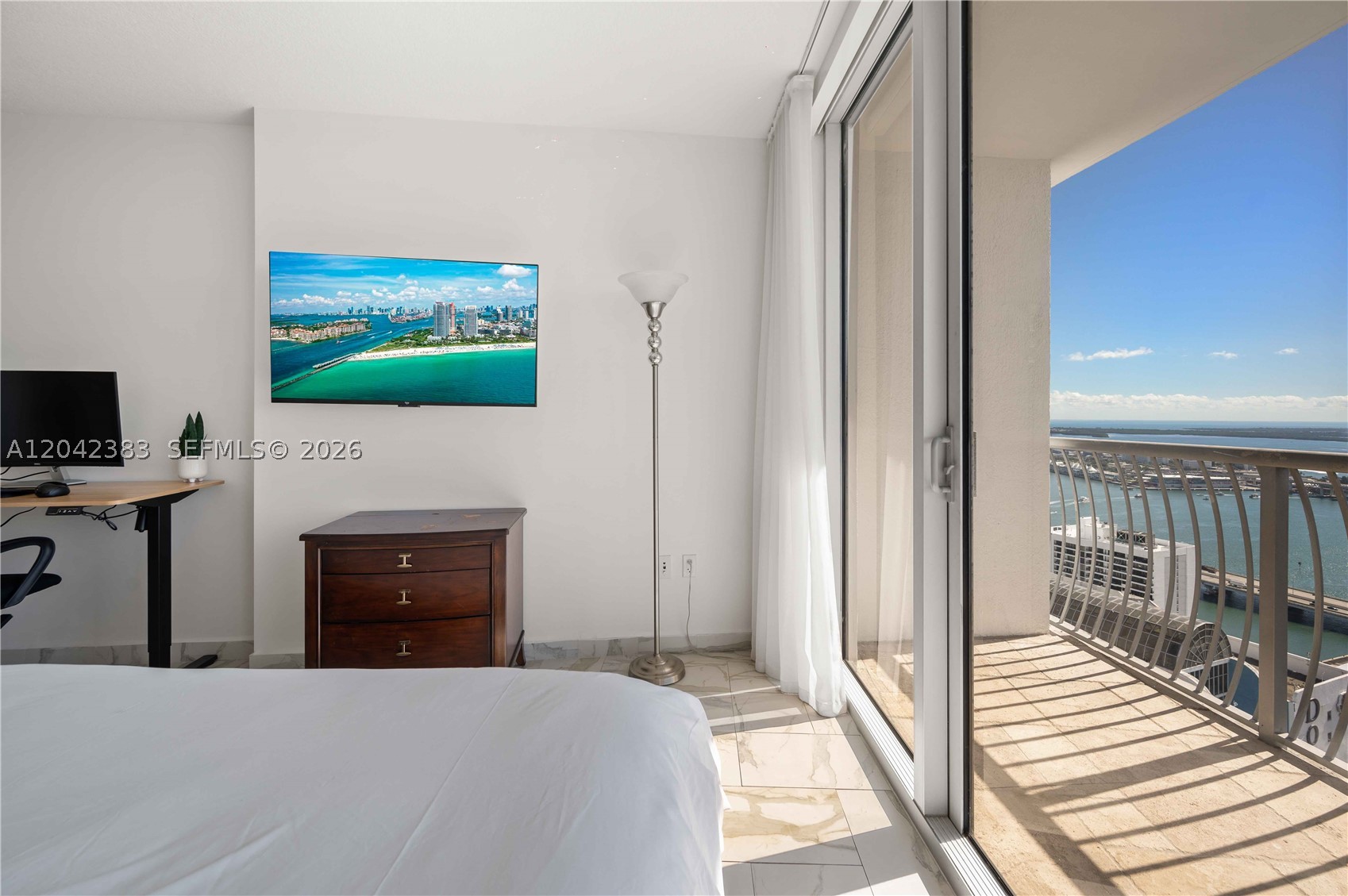 OPERA TOWER CONDO - Residential