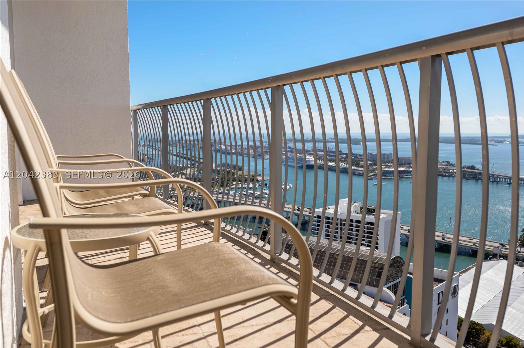 OPERA TOWER CONDO - Residential