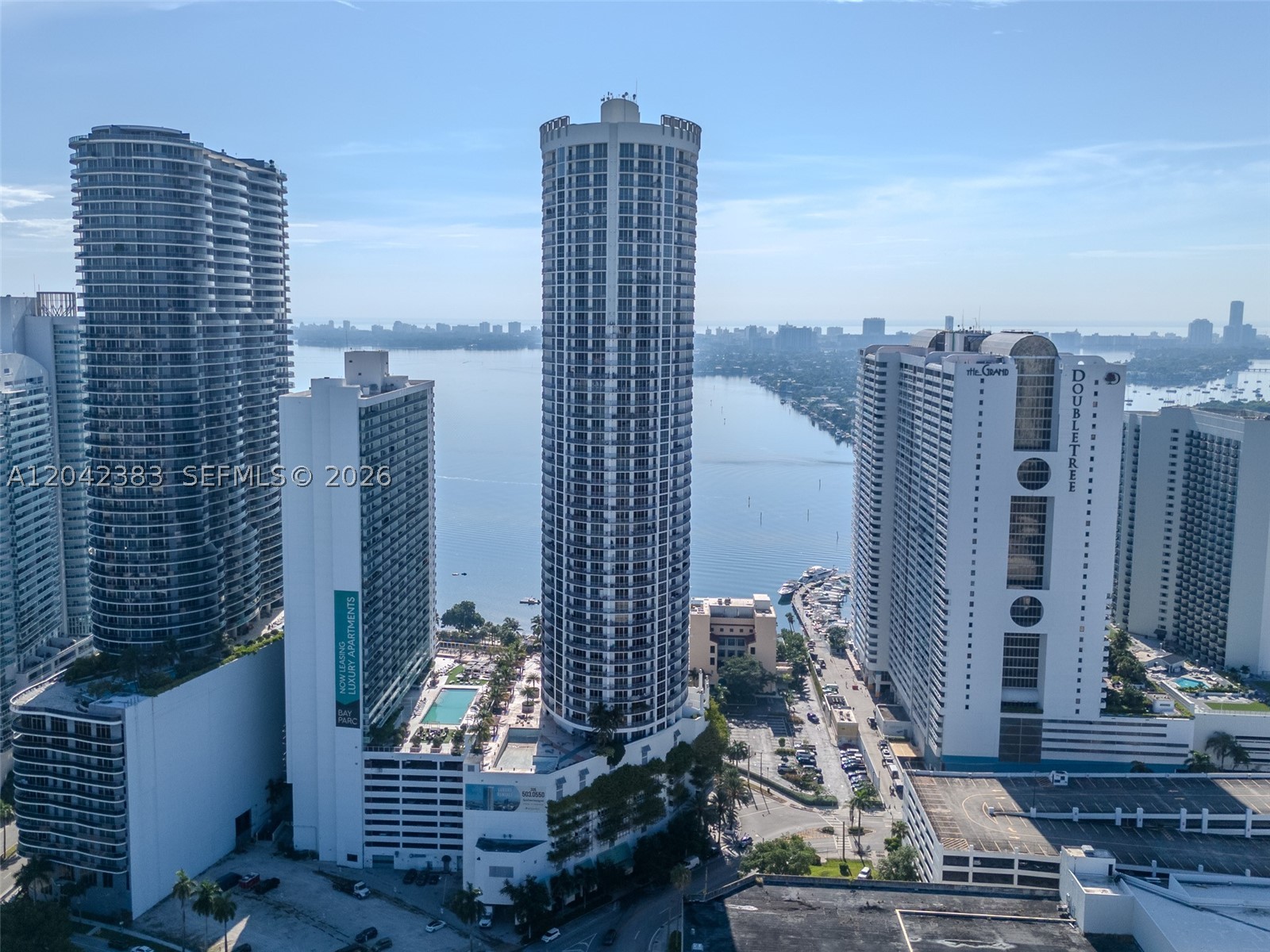 OPERA TOWER CONDO - Residential