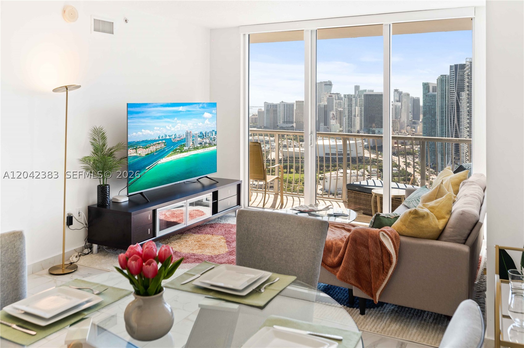 OPERA TOWER CONDO - Residential