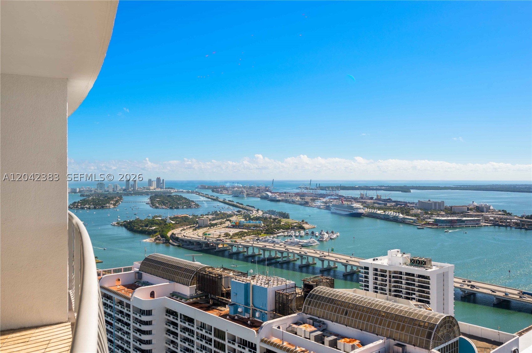 OPERA TOWER CONDO - Residential