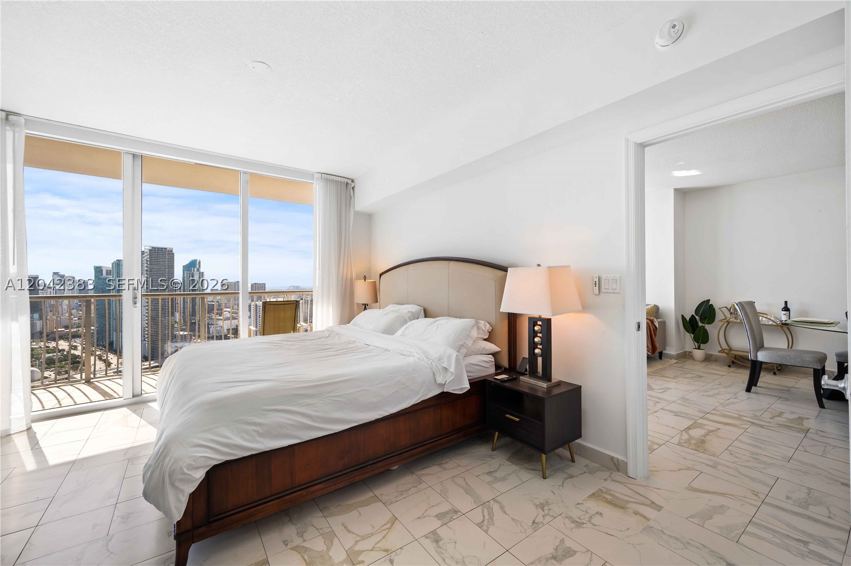 OPERA TOWER CONDO - Residential