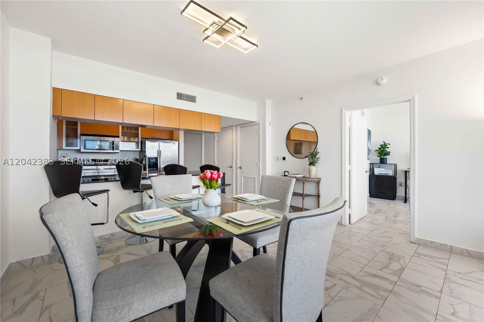 OPERA TOWER CONDO - Residential
