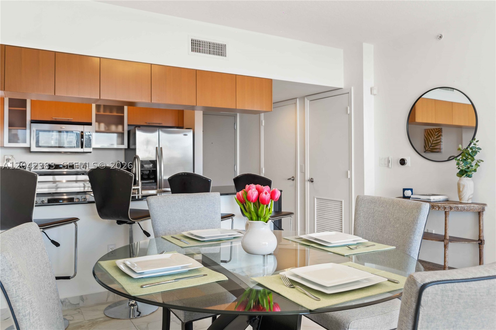 OPERA TOWER CONDO - Residential