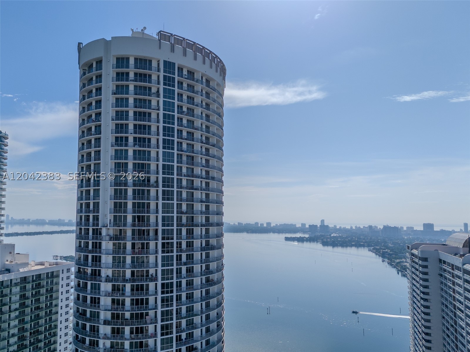 Beautiful Penthouse 1-bed, 1-bath at Opera Tower with stunning, unobstructed water and city views from every room. Fully furnished and upgraded with electric blinds, new AC with Google Nest thermostat, new washer/dryer, custom closet, new stove, and upgraded kitchen and bathroom fixtures. 30-day rental friendly and move-in ready in a prime walkable Miami location.