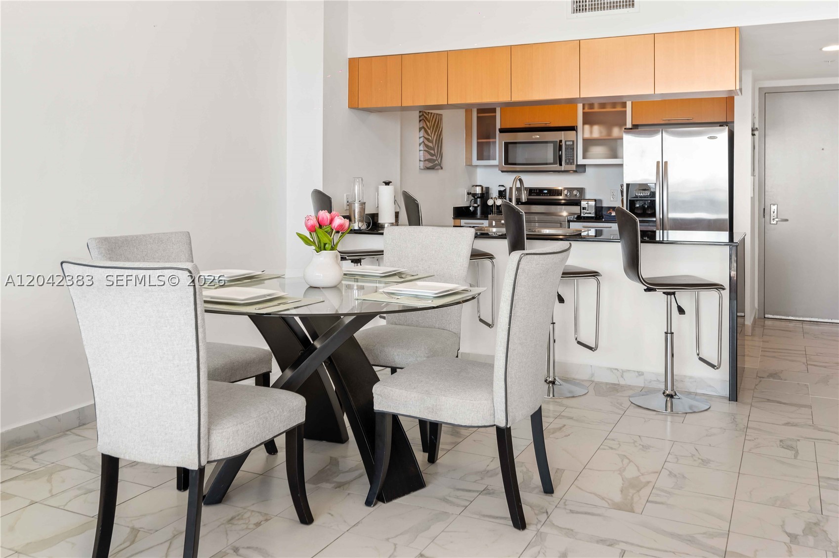 OPERA TOWER CONDO - Residential