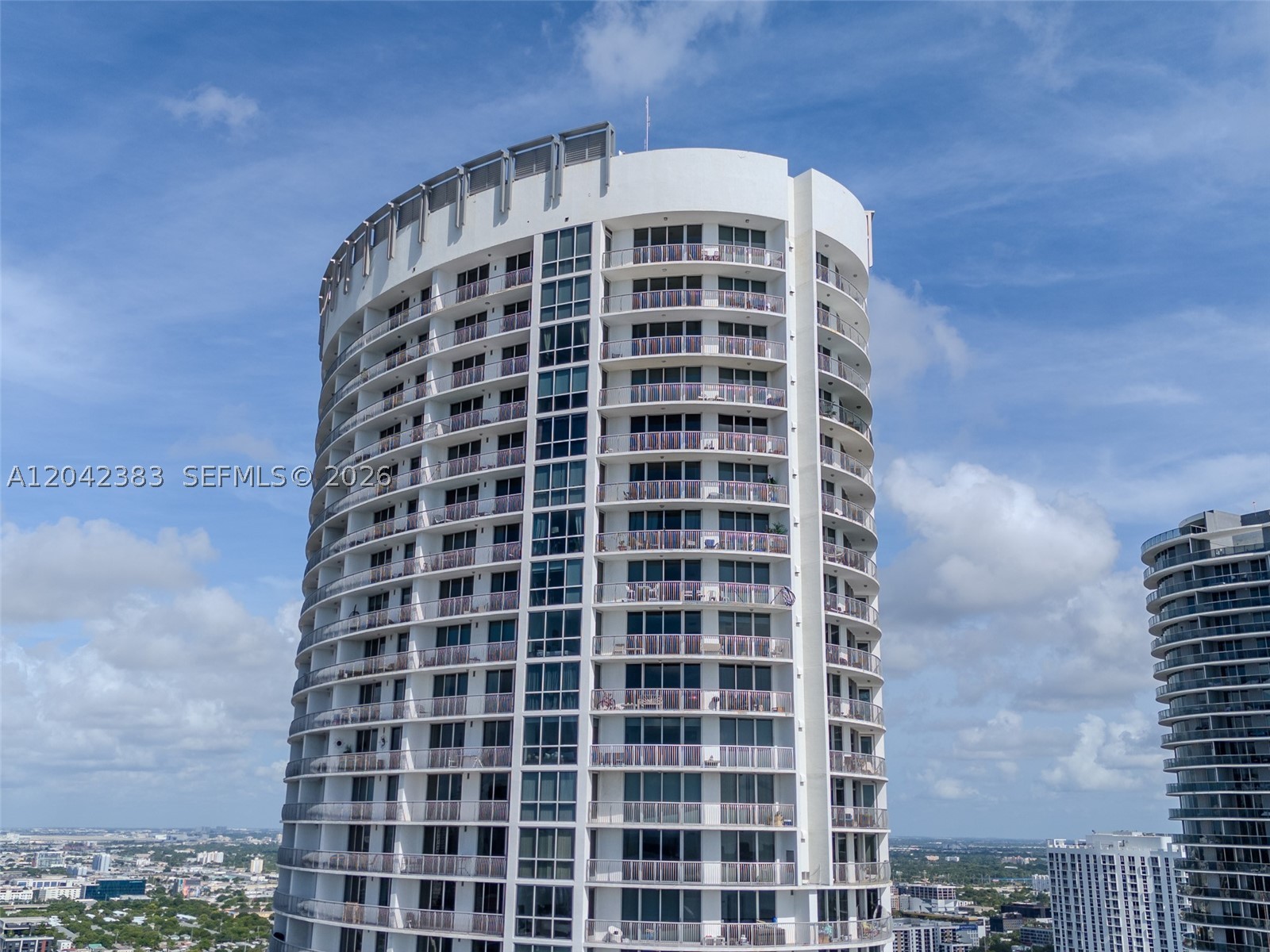 OPERA TOWER CONDO - Residential