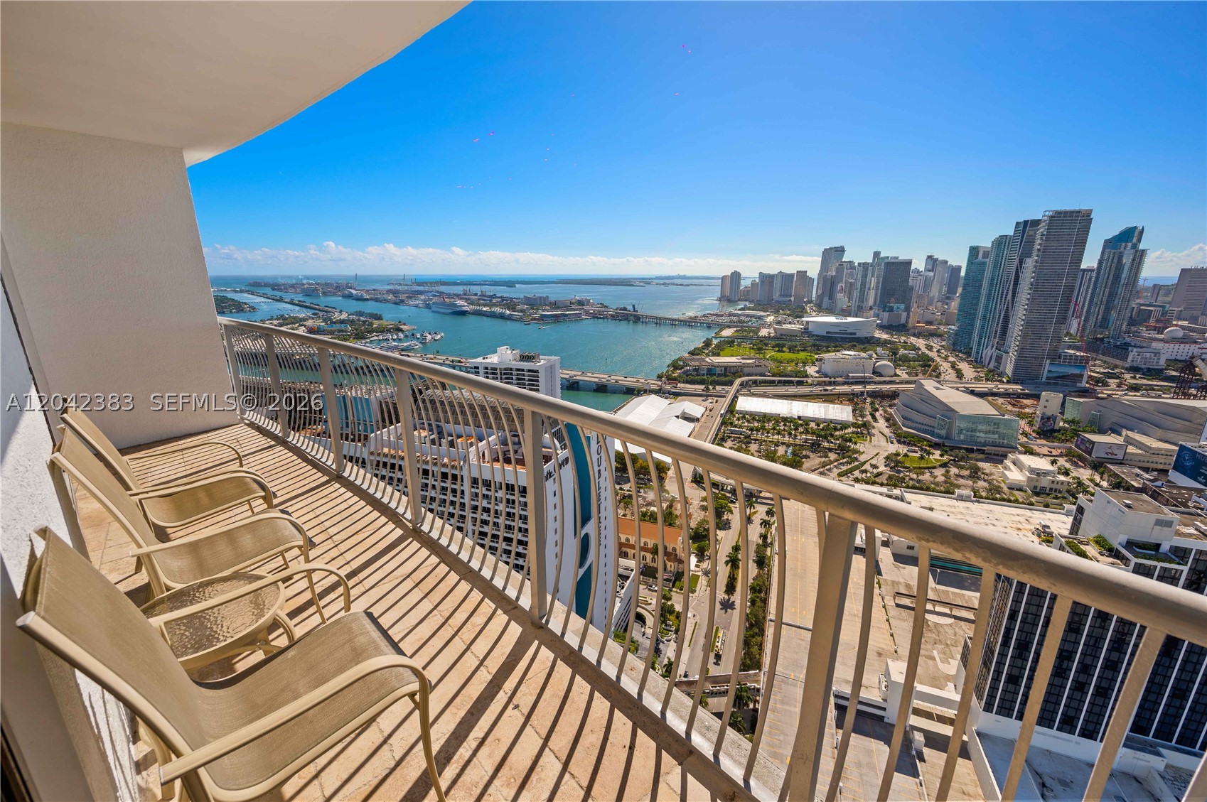 OPERA TOWER CONDO - Residential