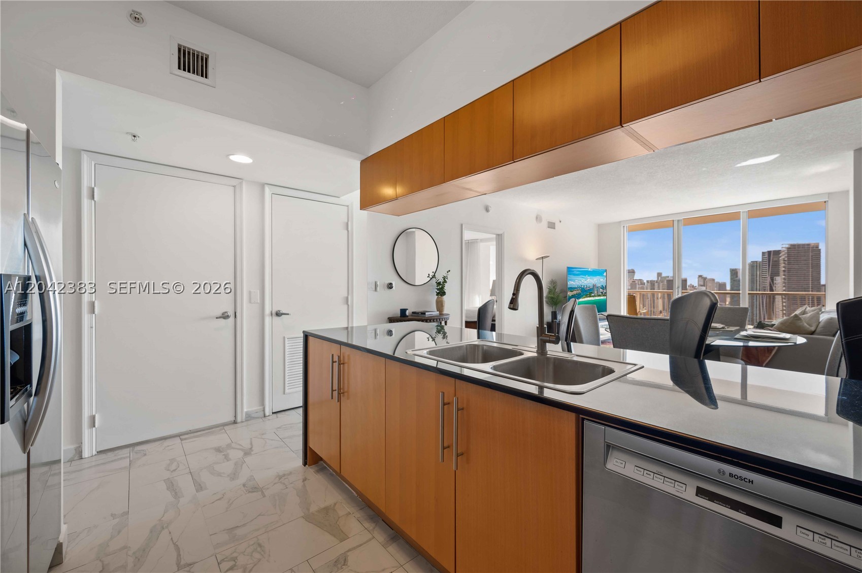 OPERA TOWER CONDO - Residential