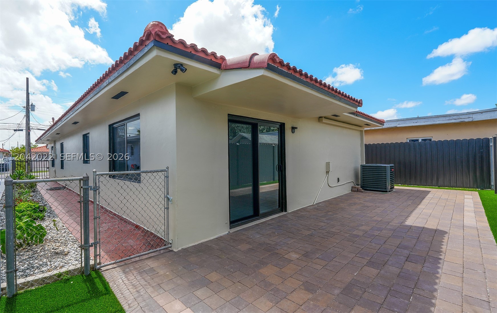 W FLAGLER PK - Residential