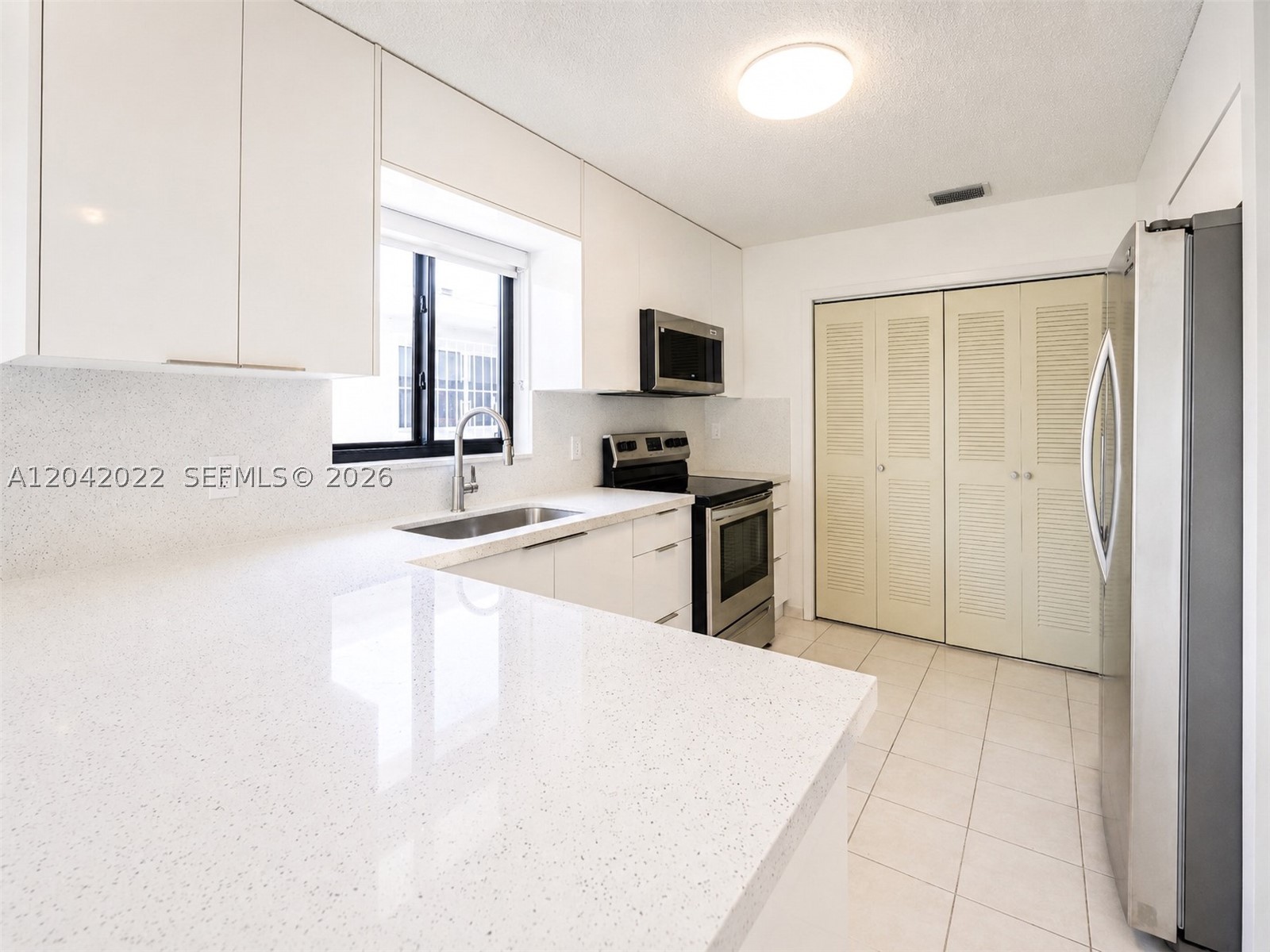 W FLAGLER PK - Residential