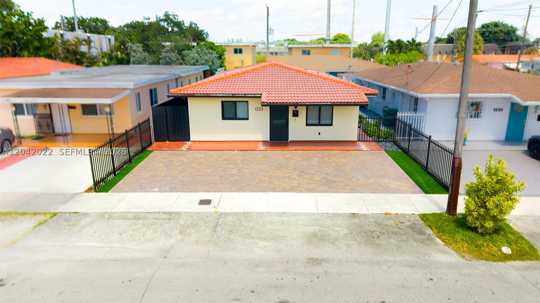 W FLAGLER PK - Residential