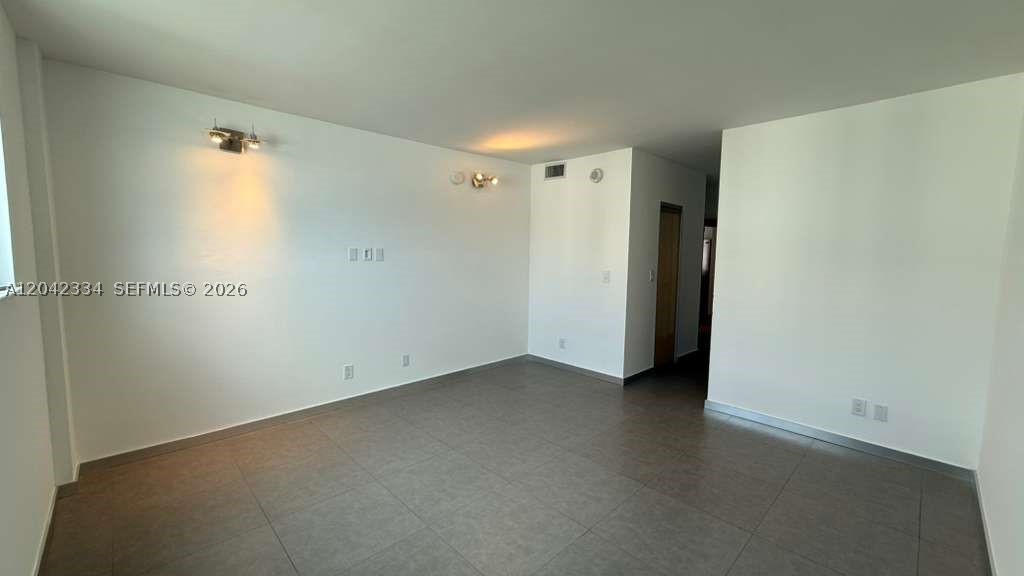 OCEANVIEW BUILDING B COND - Residential