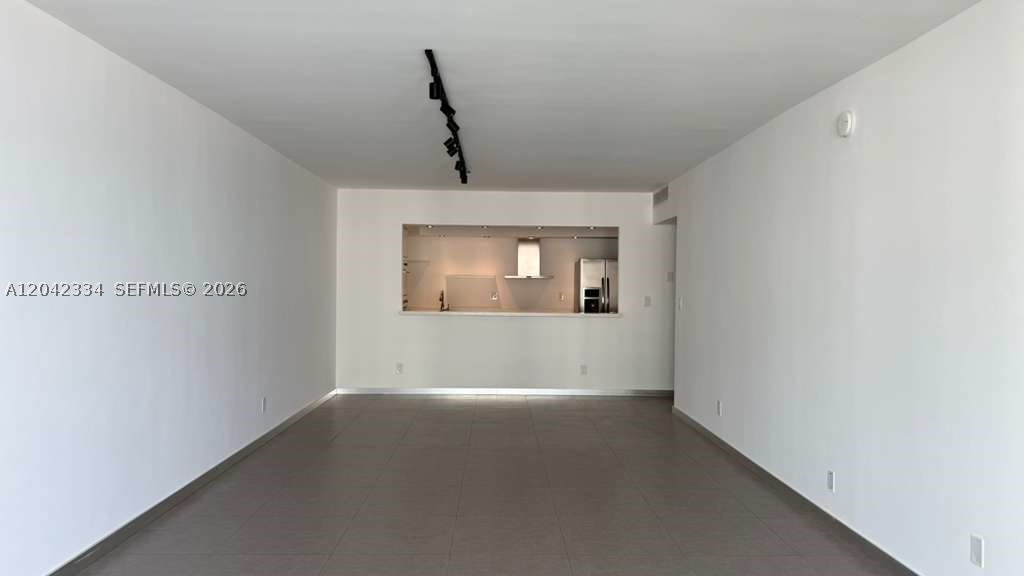 OCEANVIEW BUILDING B COND - Residential