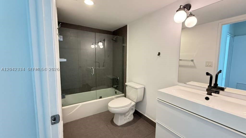 OCEANVIEW BUILDING B COND - Residential