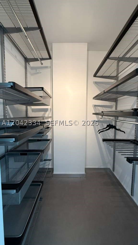 OCEANVIEW BUILDING B COND - Residential