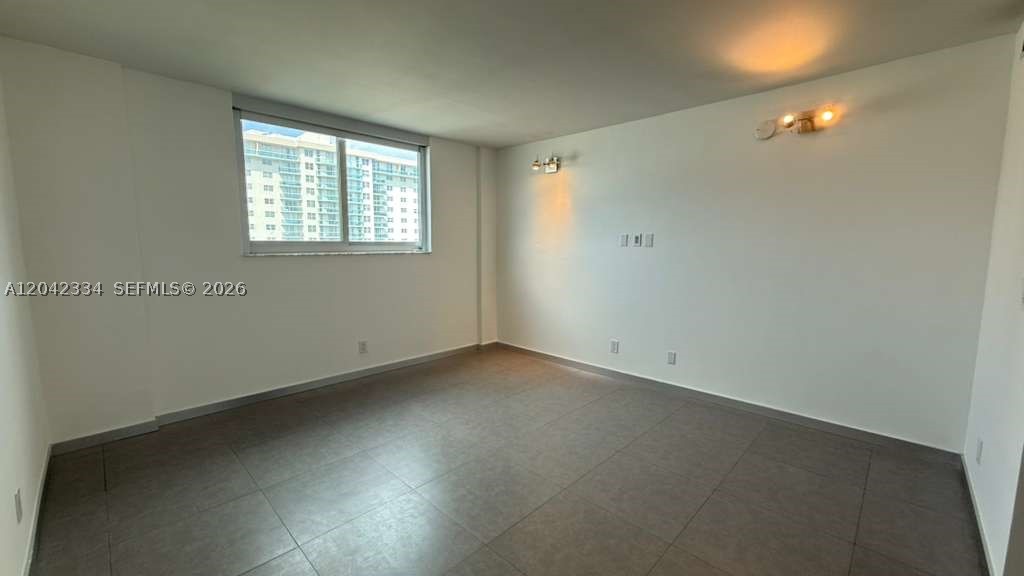 OCEANVIEW BUILDING B COND - Residential