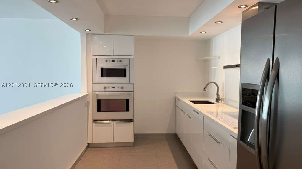 OCEANVIEW BUILDING B COND - Residential