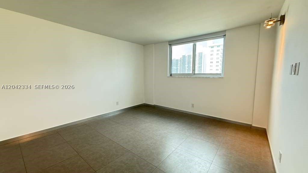OCEANVIEW BUILDING B COND - Residential