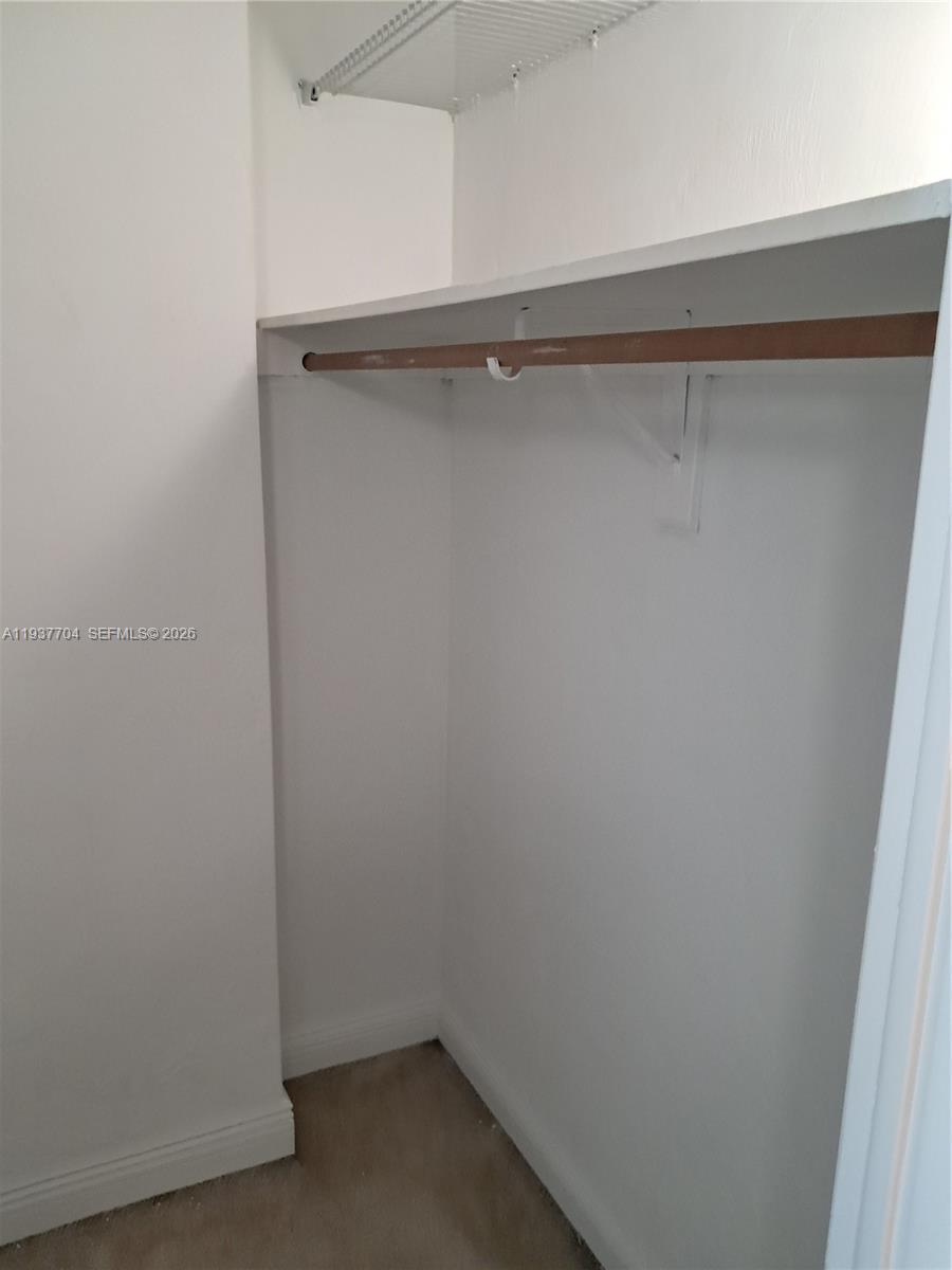 OCEANVIEW BUILDING B COND - Residential