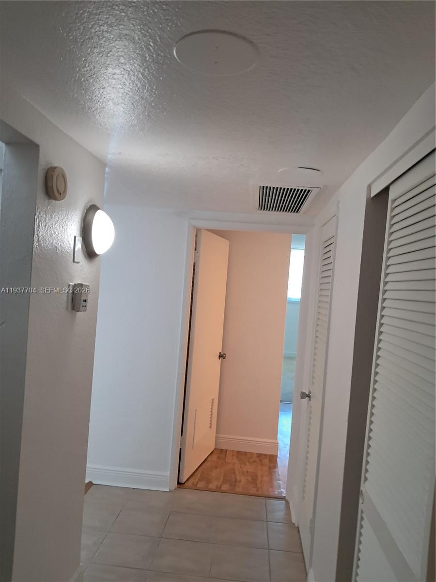 OCEANVIEW BUILDING B COND - Residential