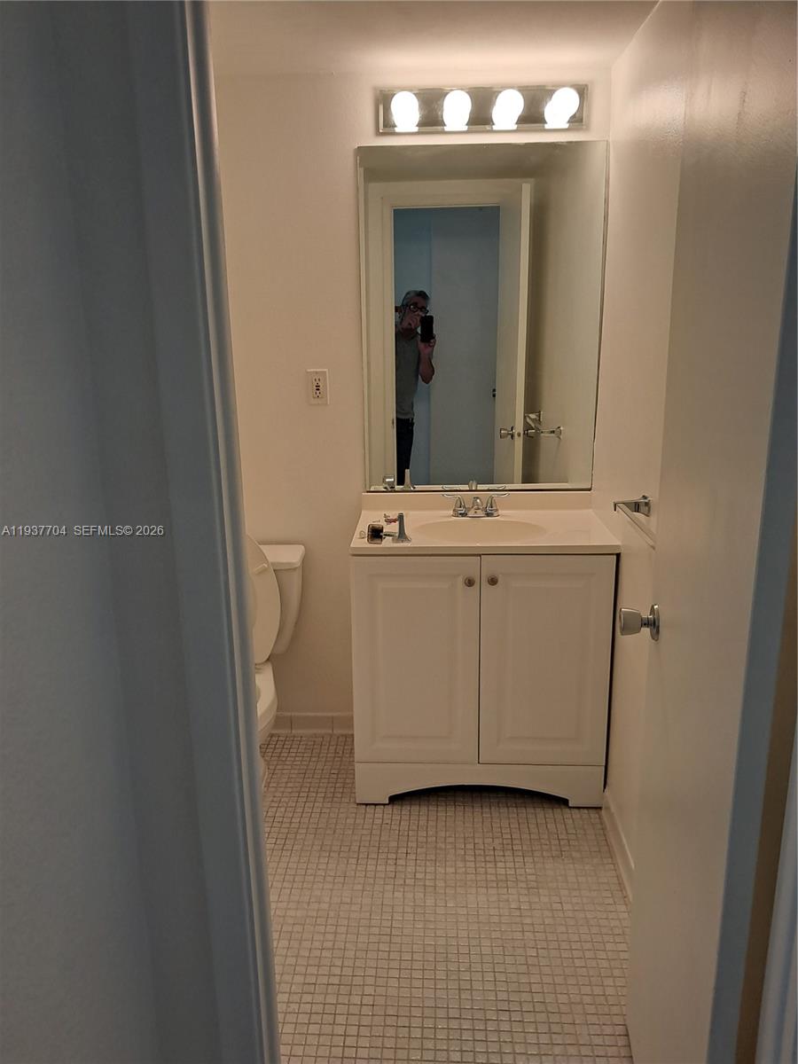 OCEANVIEW BUILDING B COND - Residential