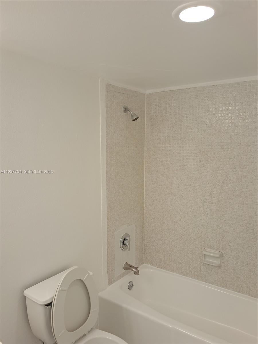 OCEANVIEW BUILDING B COND - Residential