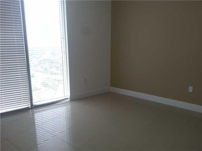 LATITUDE ON THE RIVER - Residential Lease