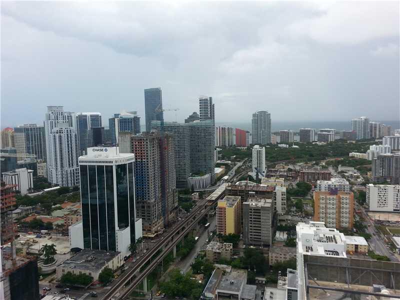 LATITUDE ON THE RIVER - Residential Lease