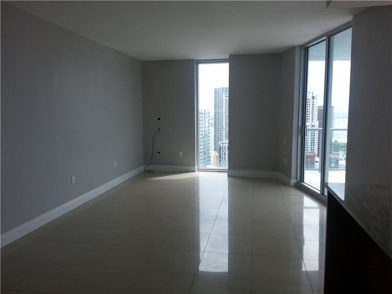 LATITUDE ON THE RIVER - Residential Lease