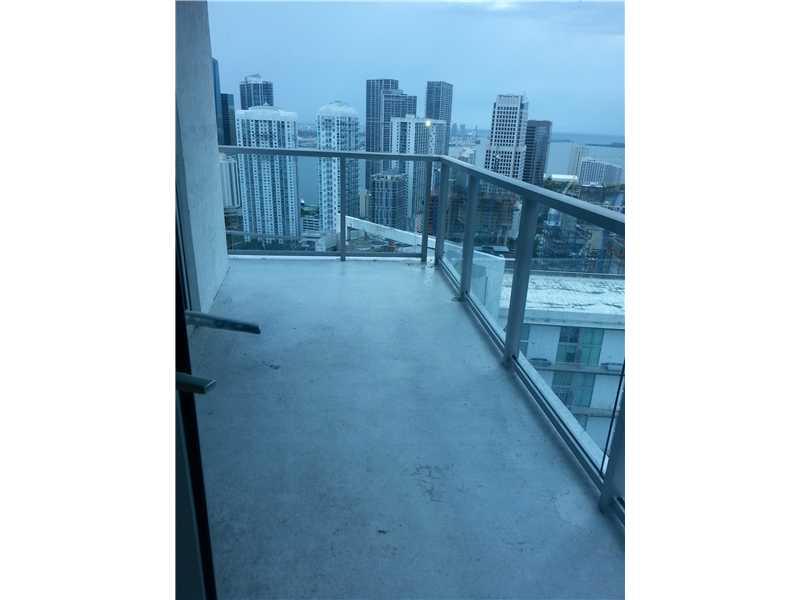LATITUDE ON THE RIVER - Residential Lease