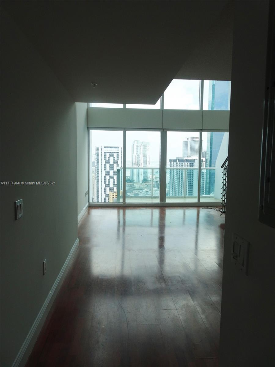 Brickell On The River - Residential Lease