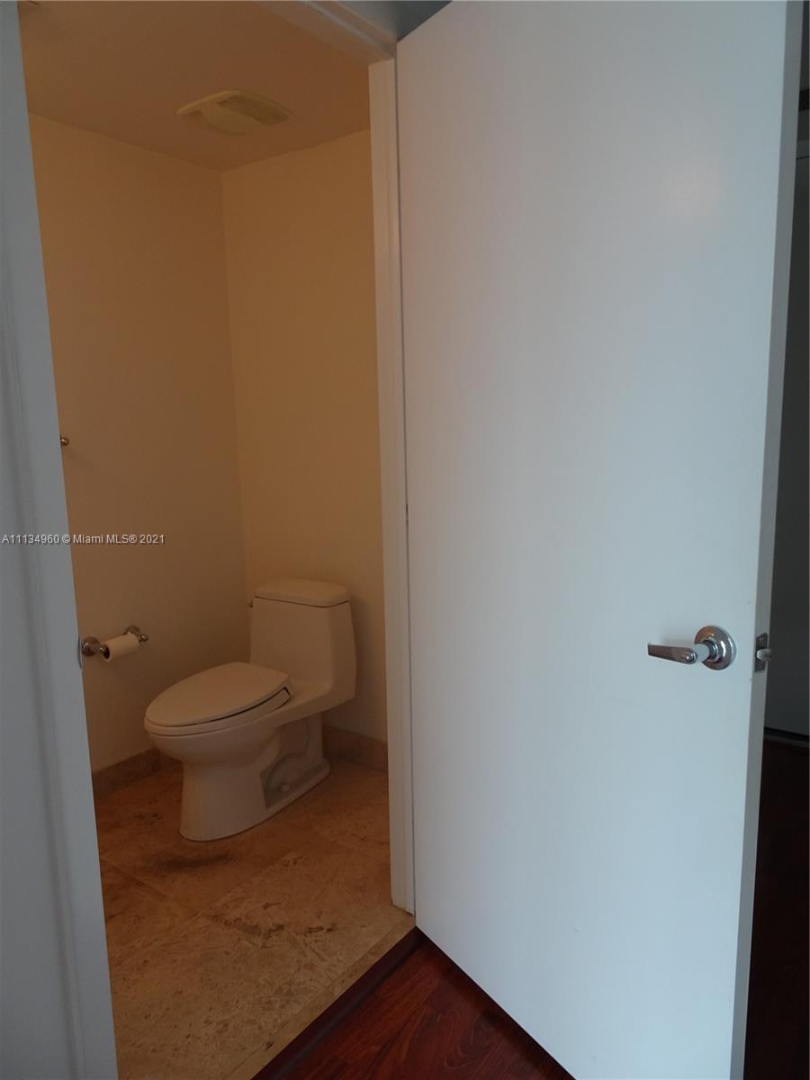 Brickell On The River - Residential Lease