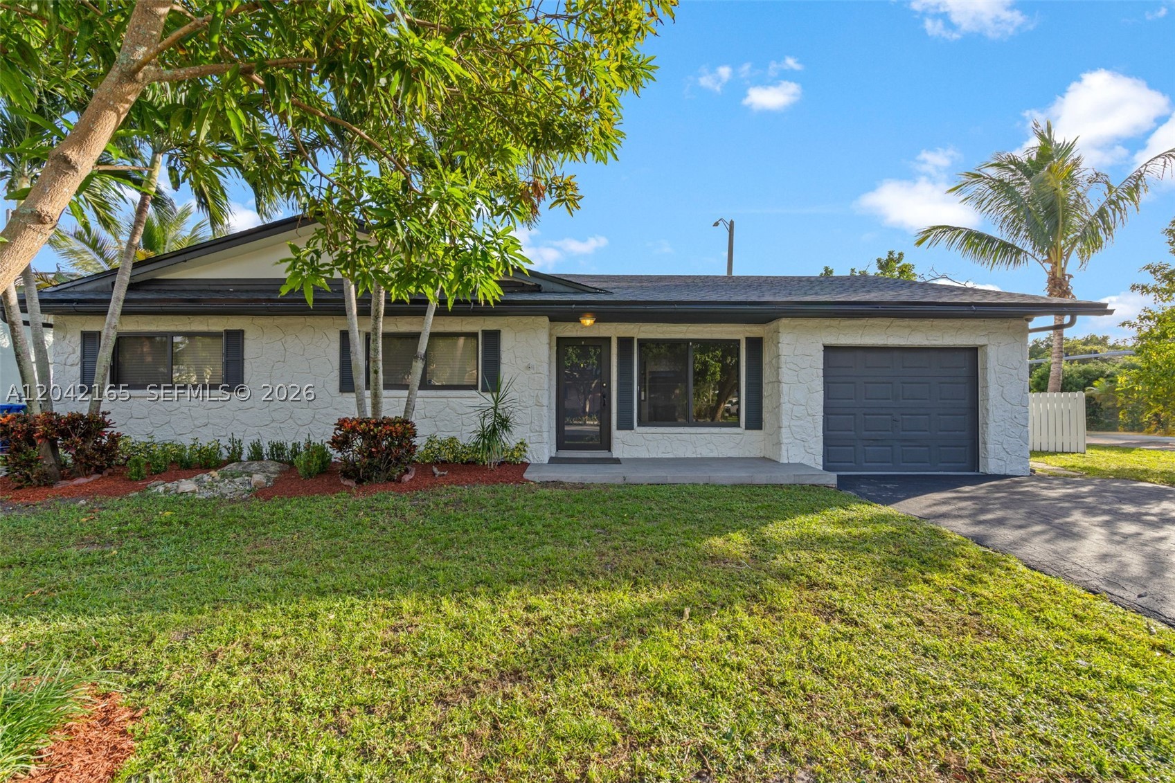 PALM-AIRE VILLAGE 2 SEC A - Residential