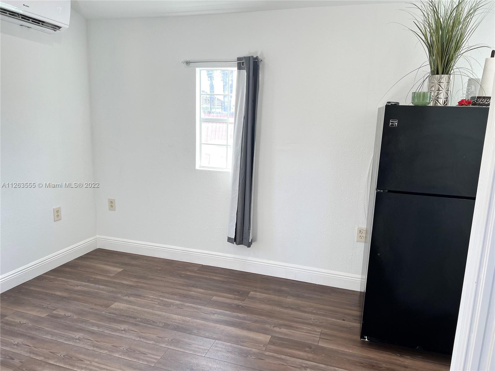 MANGUS SUB SEC 2 - Residential Lease