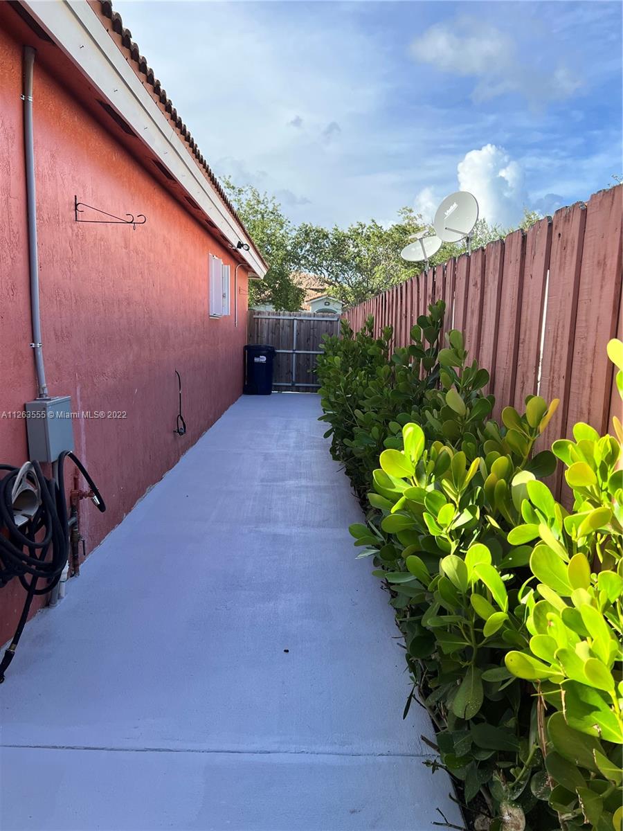 MANGUS SUB SEC 2 - Residential Lease